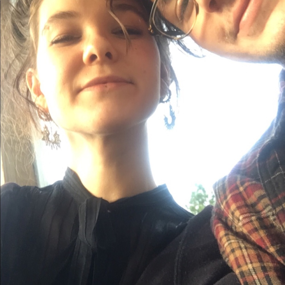 Meet your Posher, Emily